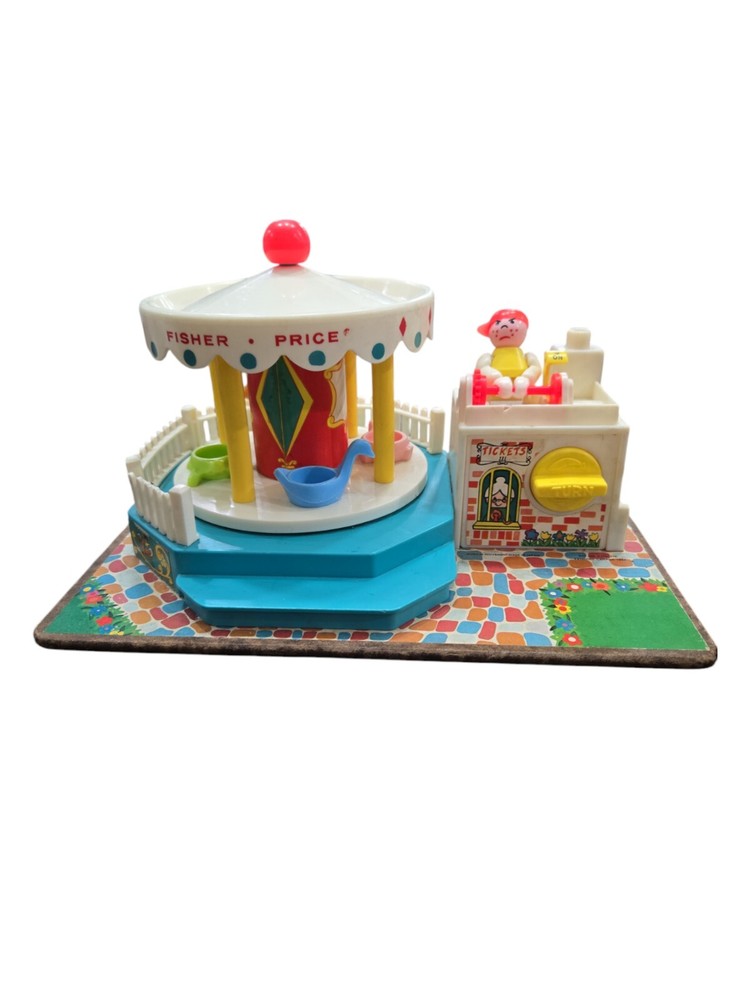 Vintage Fisher Price Little People Play Family Merry Go Round Carousel Works