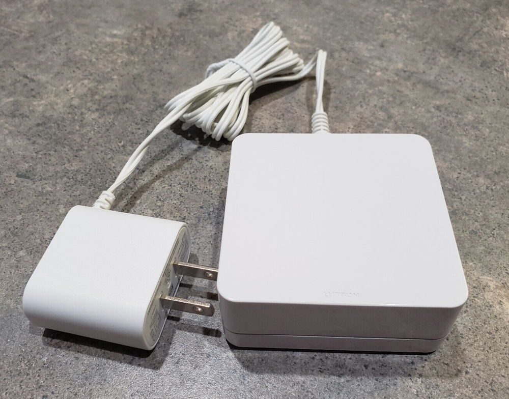 Lutron Caseta smart hub L-BDG2