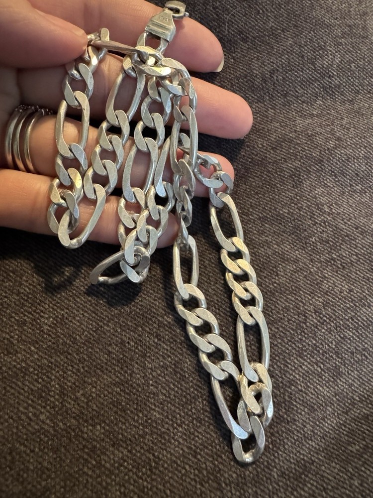 Solid Vintage Sterling Silver Figaro Link Chain Necklace made in Italy 20” 48g