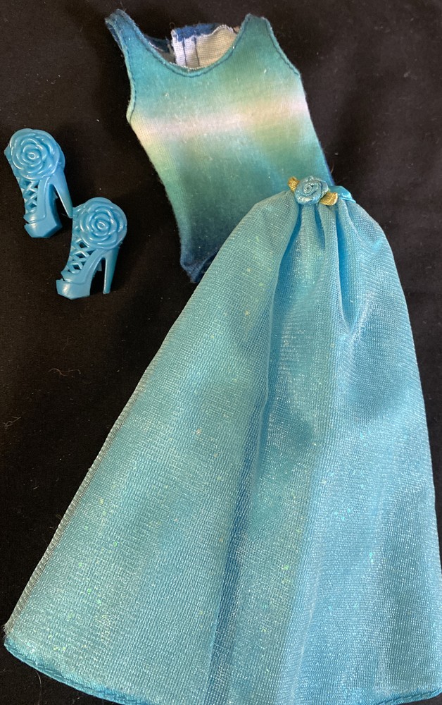 Adorable Original Barbie Summer Sparkly Skirt sleeveless top matching shoes