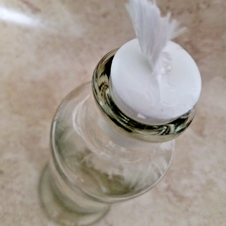 Fragrance Diffuser Tall Clear Thick Glass With Ceramic Stopper Adjustable Wick