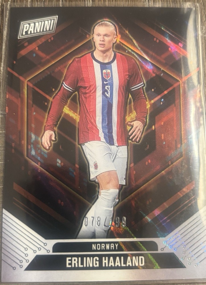 2025 Panini Cyber Monday Special Erling Haaland /199 #35 Norway Manchester City-image