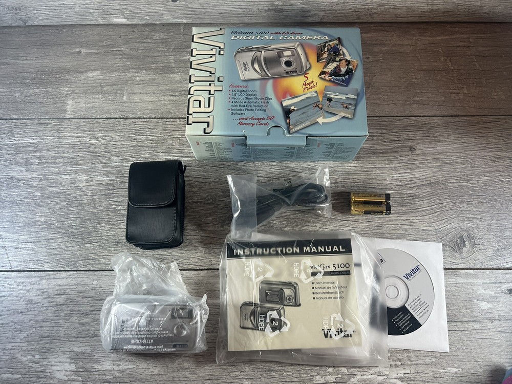 VTG Vivitar ViviCam 5100 5.0MP Digital Camera Silver Brand New In Box
