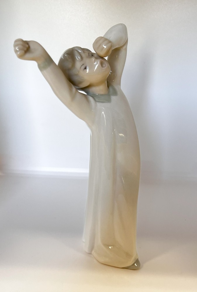 Retired Lladro Porcelain Boy Awaking Figurine Model 4870