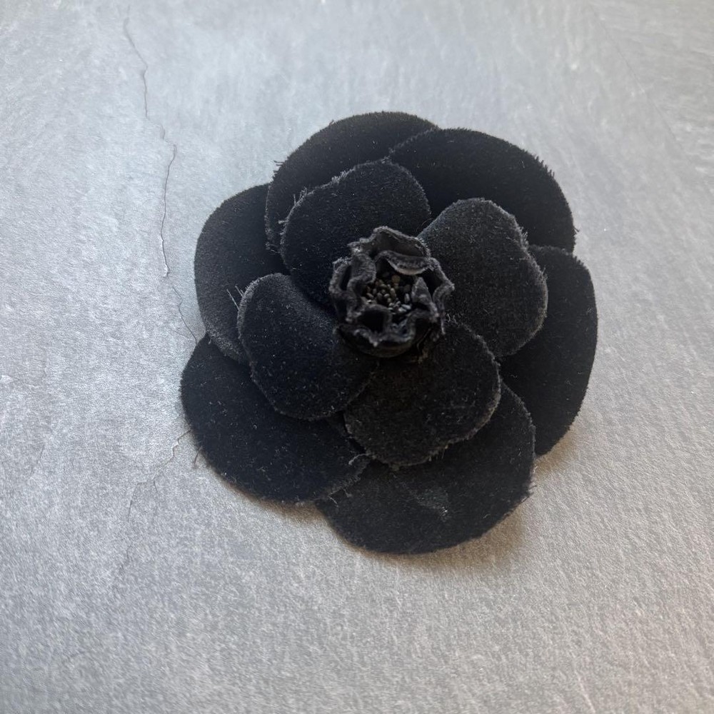 CHANEL Black Velvet Camellia Corsage Brooch Pin Excellent Used Condition Authentic JPN