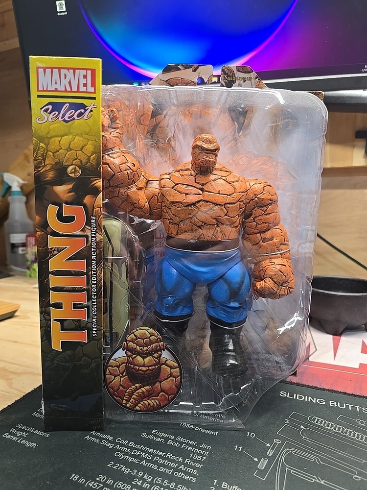 Marvel Diamond Select Fantastic Four The Thing Special Collector ActionFigure(4)
