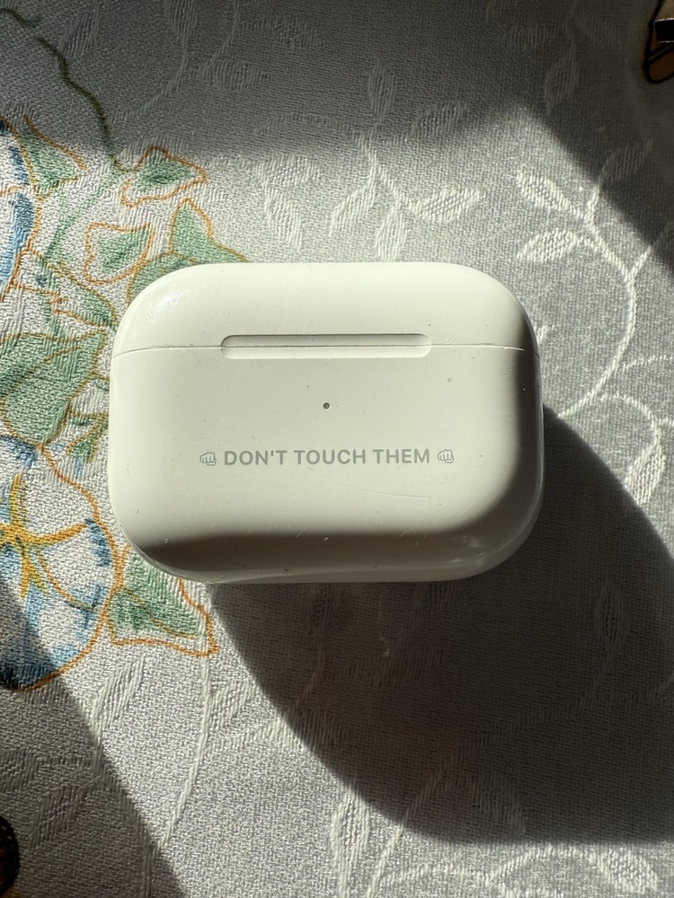 Apple AirPods Pro 1st Gen Replacement Charging Case - Genuine OEM Part