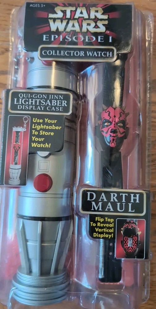 1999 Star Wars Episode 1 Darth Maul COLLECTOR WATCH With LIGHTSABER Display Case