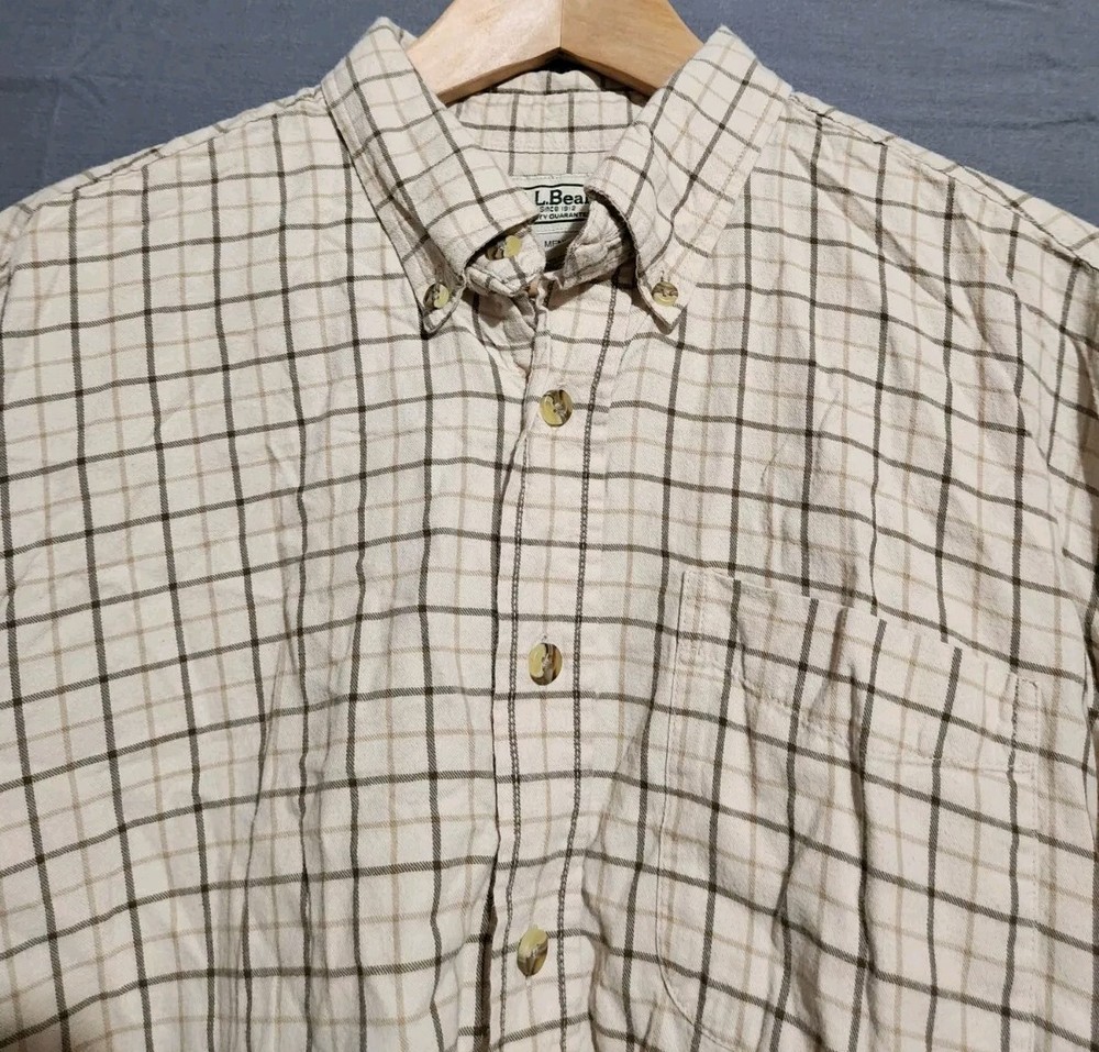 Men's L.L.Bean Lightweight Brushed Check Flannel Long Sleeve Shirt in Size L