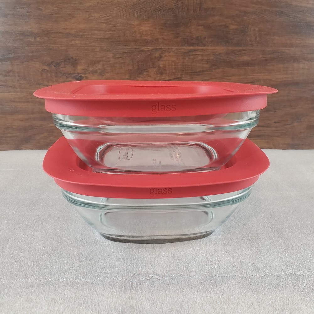 Set of (2) 2.5 Cup 7N62 Rubbermaid Glass Food Storage Containers With Red Lids