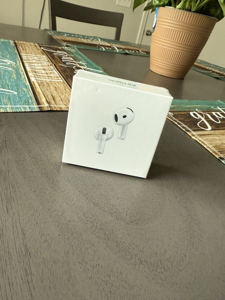 Apple AirPods (4th Generation) With Active Noise Cancellation (ANC)