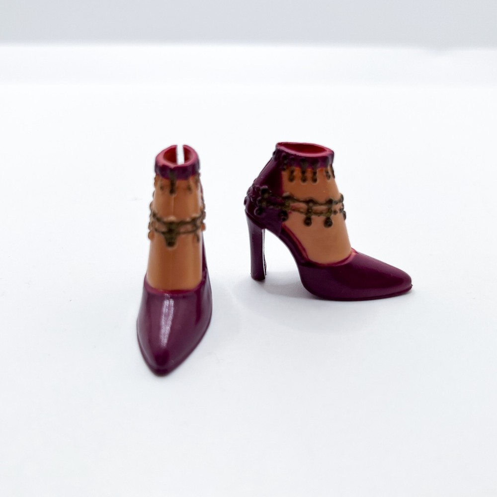 My Scene Goes Hollywood Lindsay Lohan Barbie Doll with Burgundy Heels