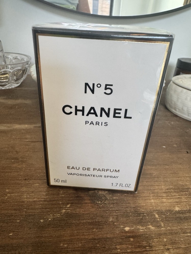 Chanel No 5 Eau de Perfum 50 ML Women's NEW