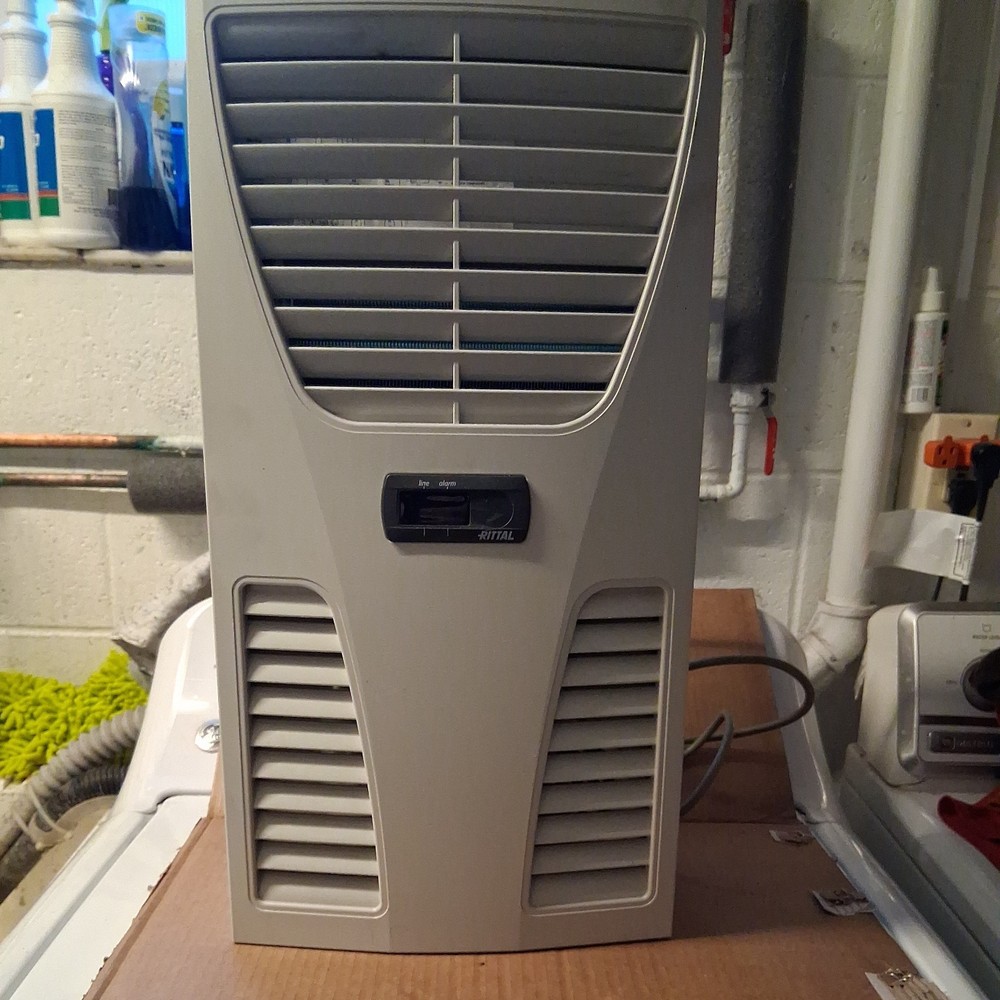 RITTAL 3302110 Enclosure Air Conditioner 1093 BtuH Cap. Carbon Steel Wall Mount
