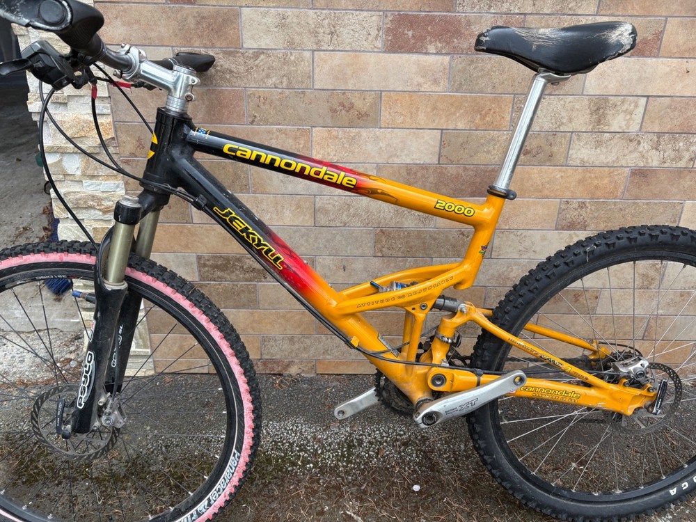 Vintage 15.5” Cannondale JEKYLL  Lefty Fork  Full Suspensión Mountain Bike 26”