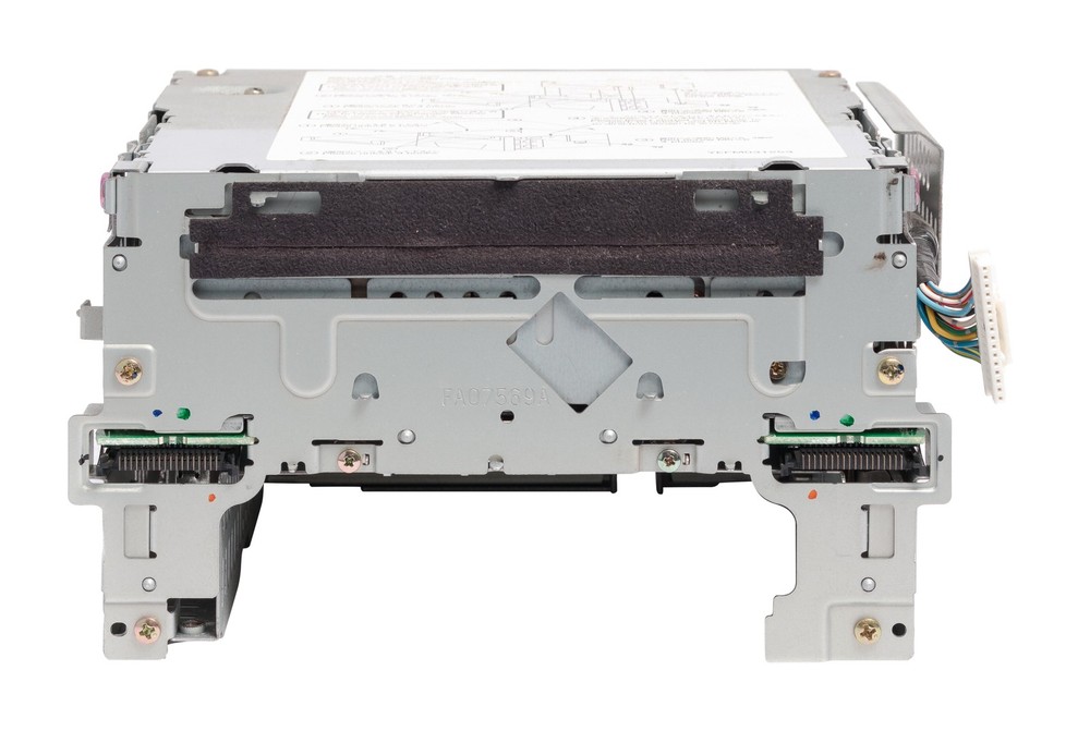 2000-2006 Mazda 6 MX-5 Miata 6-Disc CD Changer TC8766EG0