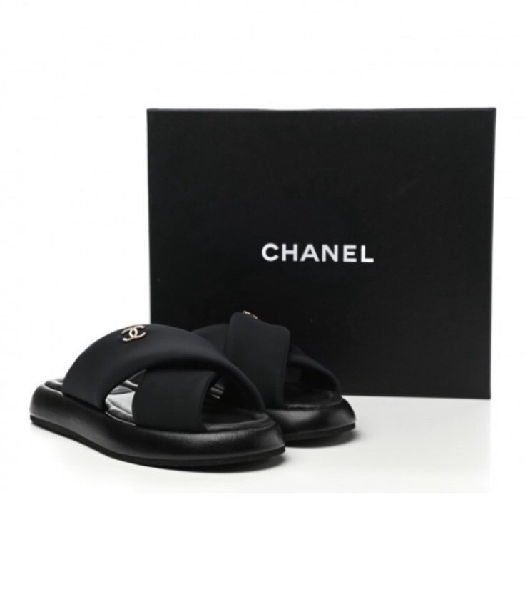 Chanel CC Criss Cross Puffy Slide Mule Sandal Size 38