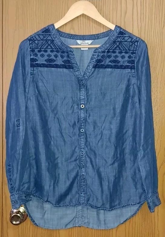 Bob Timberlake Long Sleeve Embroidered Denim Button Up Tunic Womens Size...