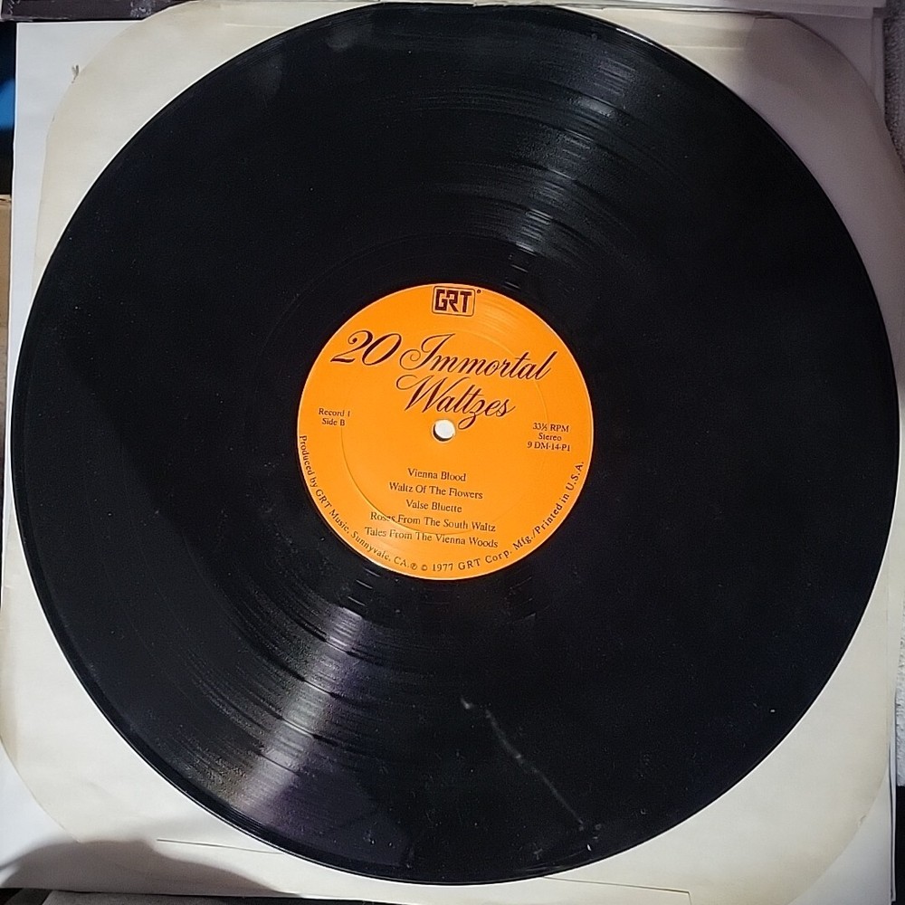 Vintage LP 20 Immortal Waltzes Double LP set
