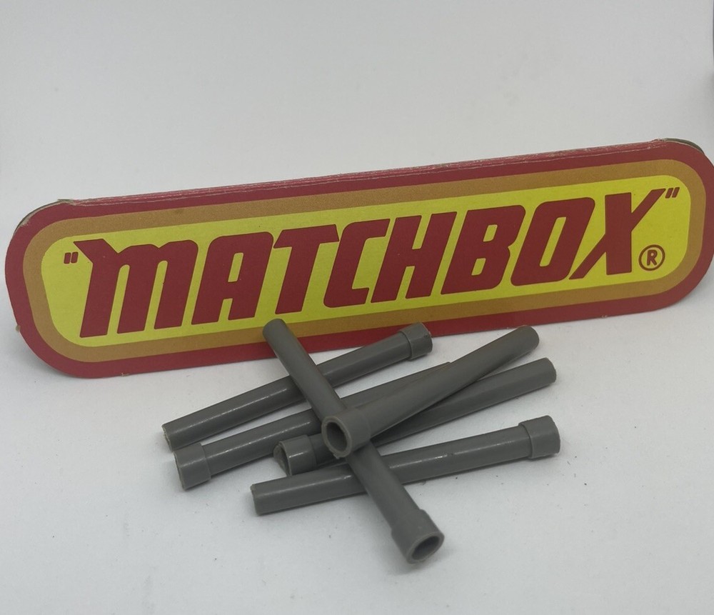 Matchbox Lesney Original Set Of 6 Pipes For #10 Pipe Truck.