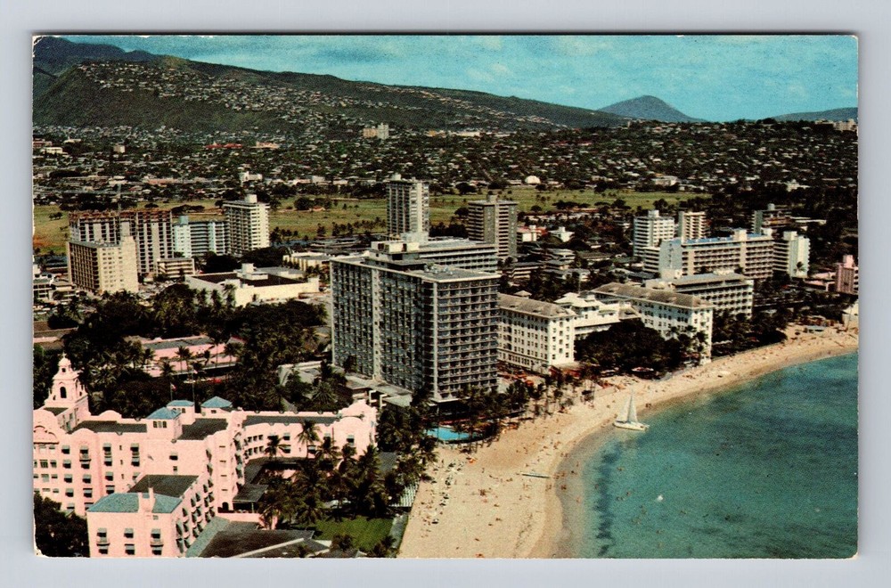 Waikiki Beach HI-Hawaii, Outrigger Hotel, Souvenir, Vintage Postcard