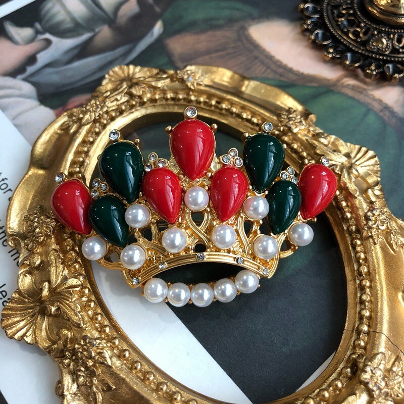 Vintage Crown Brooch for Suits Palace Style Colorful Pin Accessory  