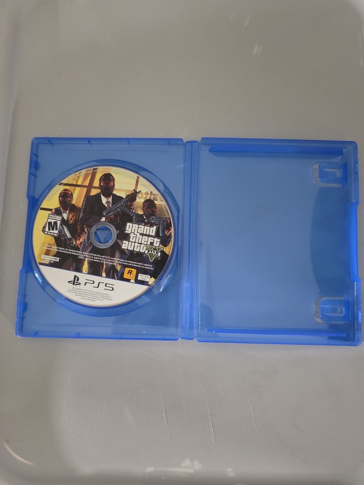 Grand Theft Auto V Five Sony  PS5 Game Open Box Rated M ..USED..