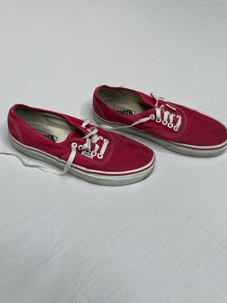 Vans Classic Skate Sneakers Red Canvas Low Top Men’s 7.5 Women’s 9 Lace Up Shoes