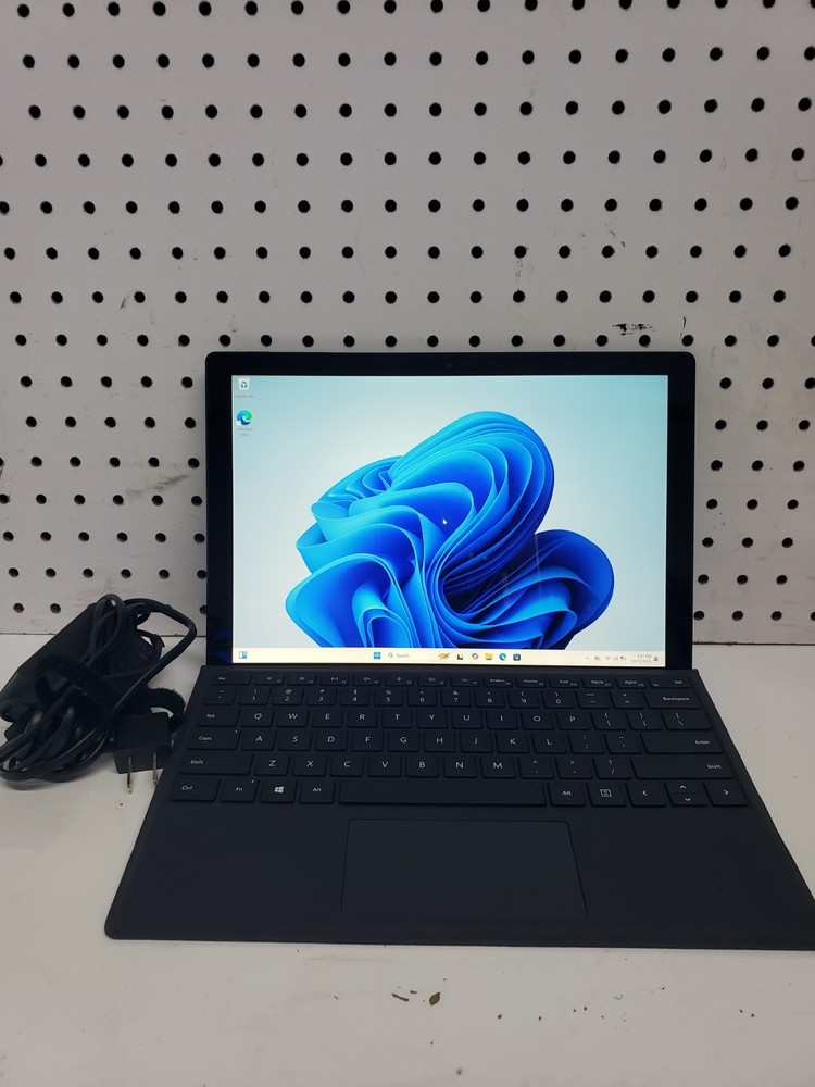 Microsoft Surface Pro 6 12.3 Black i7-8650U 1.90GHz 8GB 256GB SSD Very Good