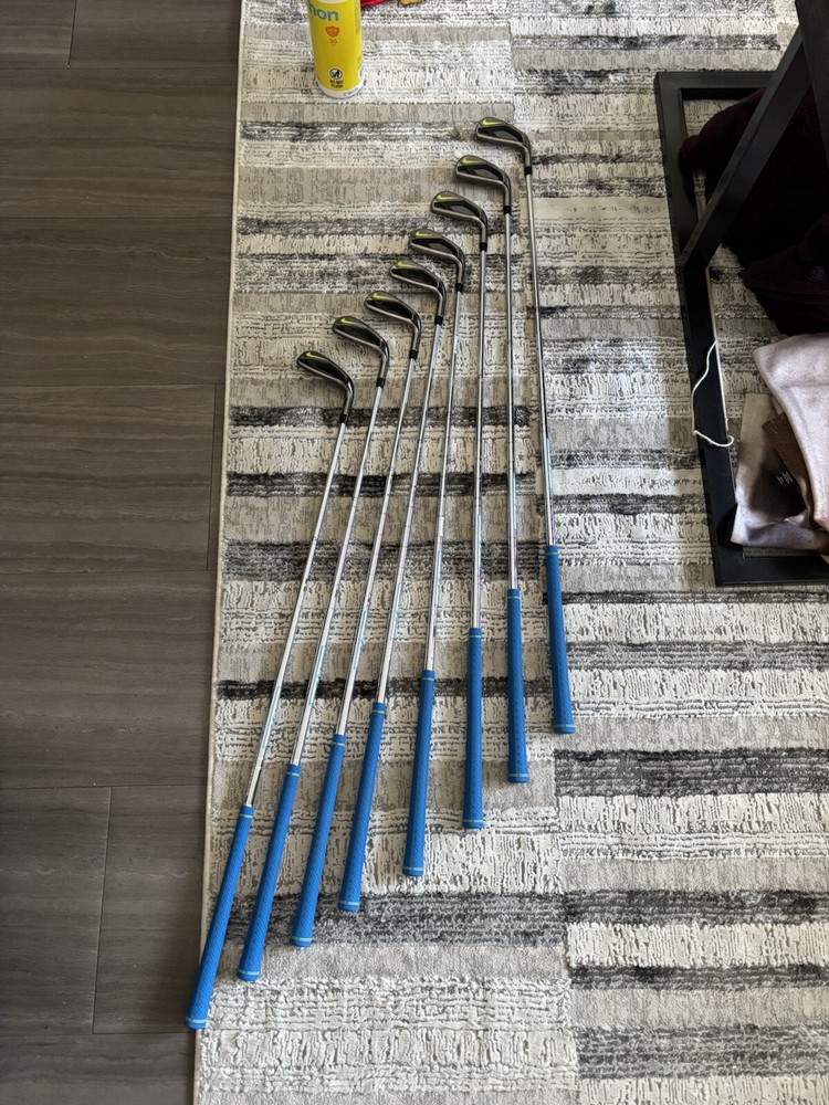 Nike vapor fly 4-Approach wedge Regular flex right hand irons + Vokey 52 Degree