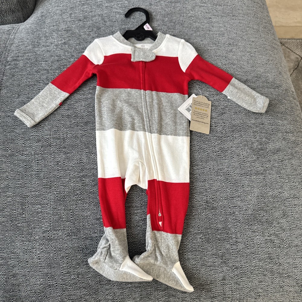Honest Organic 0-3 Months Unisex Baby Gift One Piece Zip Front Pajamas #IT1057-8