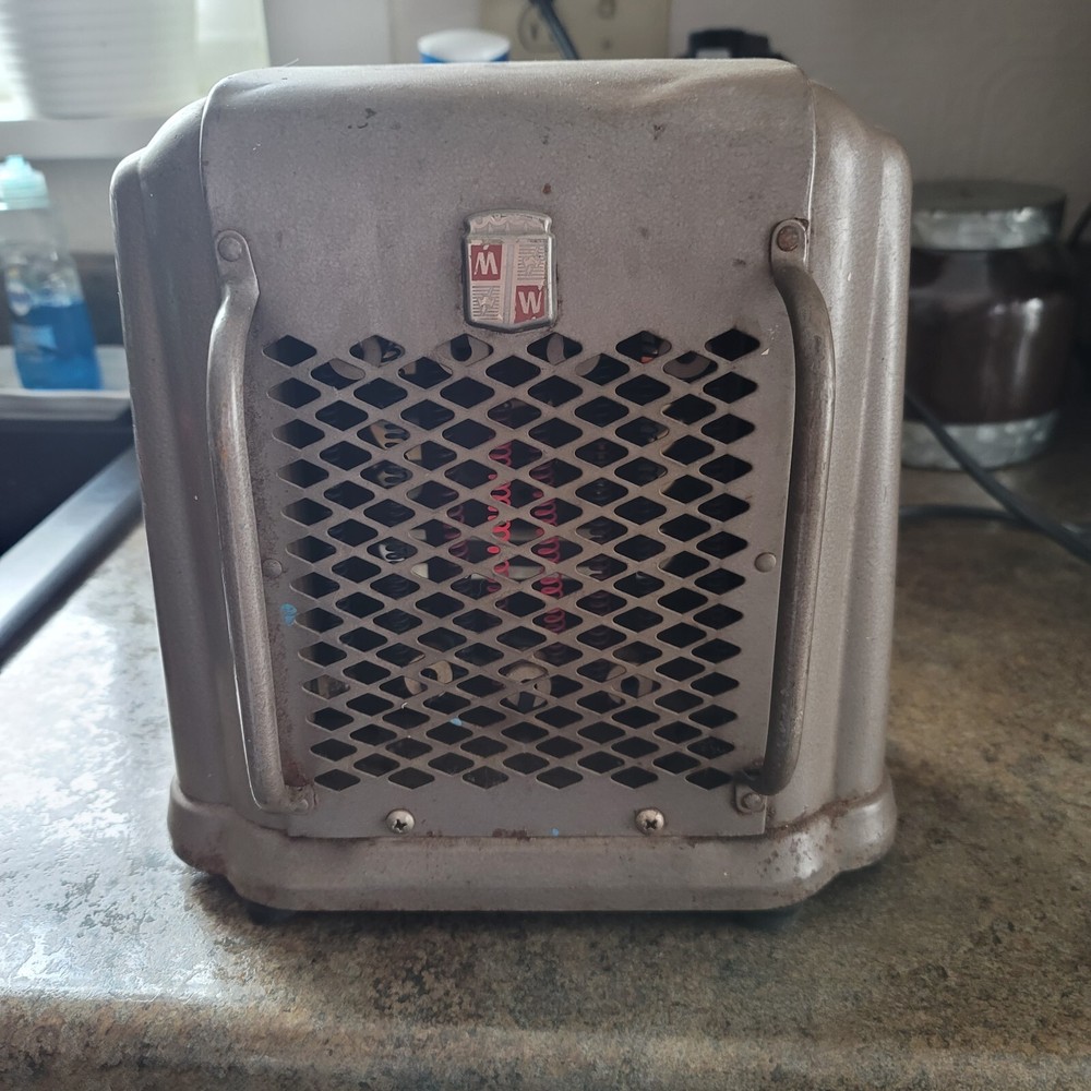 Vintage Montgomery Ward Space Heater- 9.5