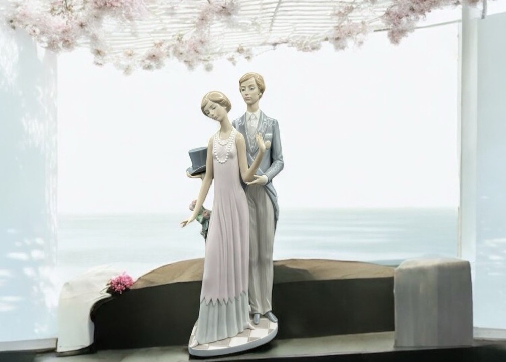 Vintage Lladro Daisa 1983 Figurine #1430 High Society Couple Retired 1994 Mint