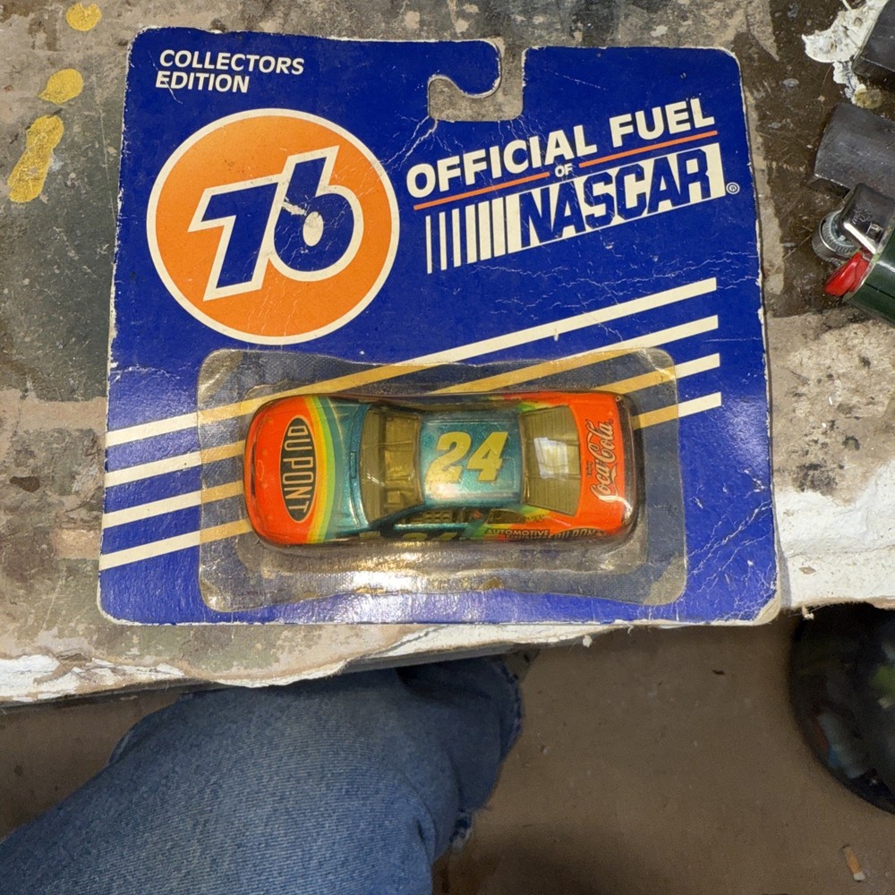 Racing Champions 76 NASCAR Dupont #24 Collectors Edition Official Fuel Car  
