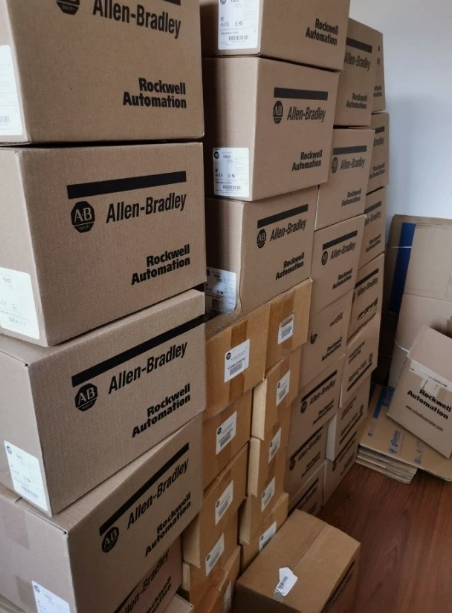 Allen Bradley New Original Touch screen 2711-K10G12 UPS or DHL fast delivery