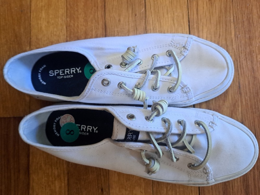 A Beautiul Pair of 8 1/2 Tennis Shoes by Sperry