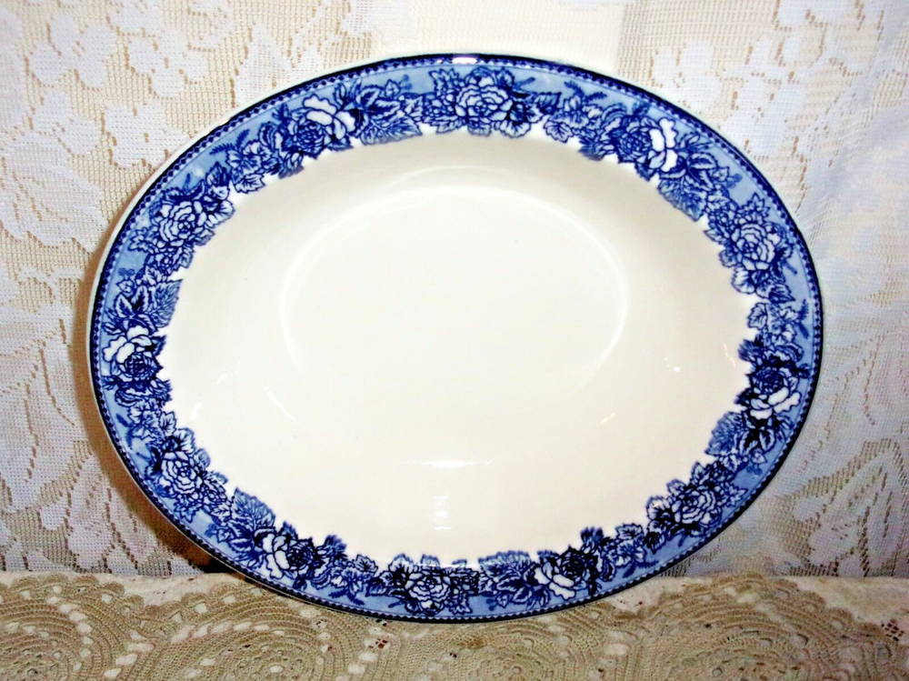 Wedgwood HIGHGROVE Blue Floral 9.5 Inch Oval Vegetable Serving Dish