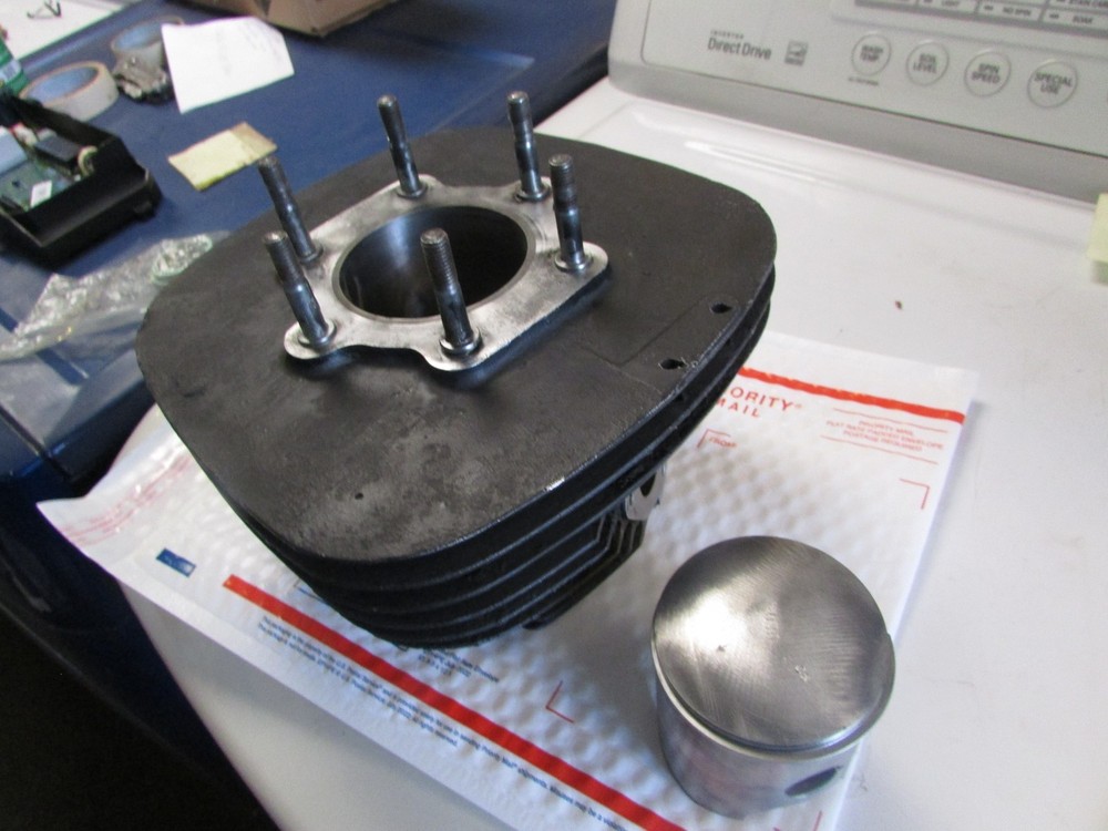 1980 Suzuki RM 250 RM250 OEM Cylinder Jug Barrel & Piston