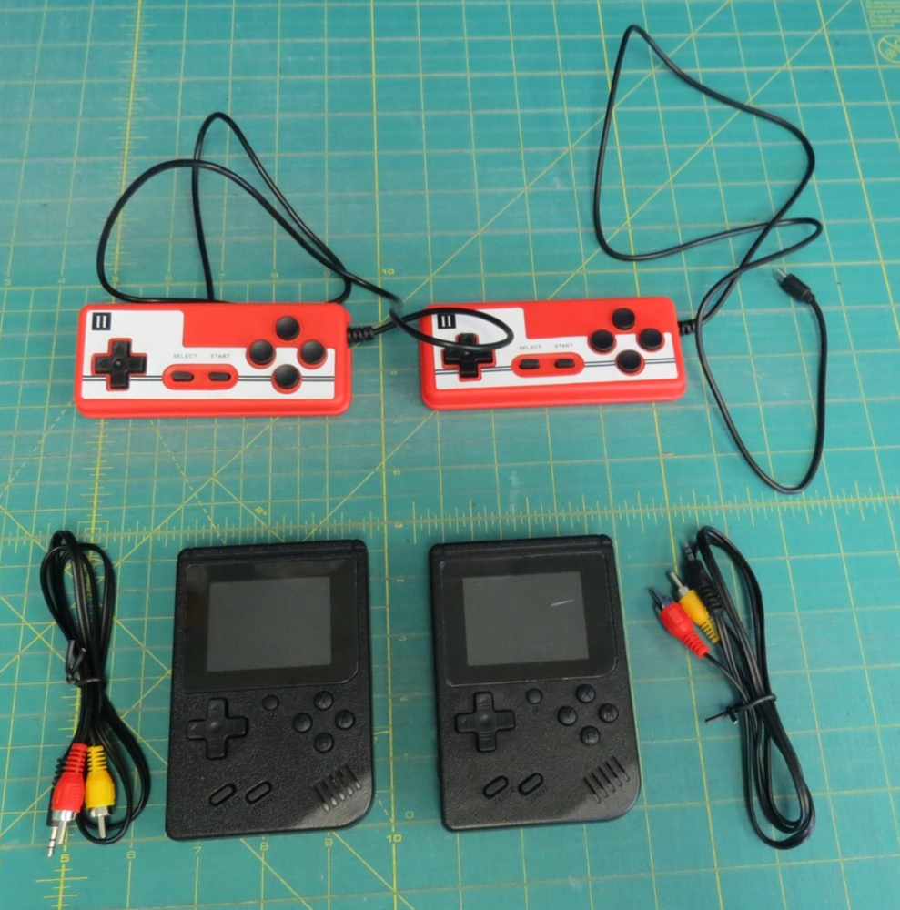 Retro FC Plus 168-in-1 Handheld Game Console Black with 2 Controllers