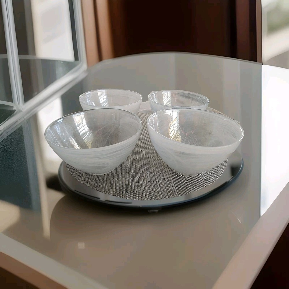 Set of 4 Pier 1 Alabaster Glass Swirl Salad Cereal Bowls Clear White
