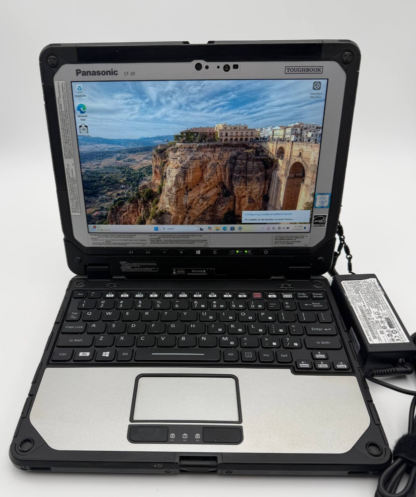 Panasonic Toughbook CF-20 MK2 i5-7th 16GB 256GB LTE/Barcode Reader Windows 11pro