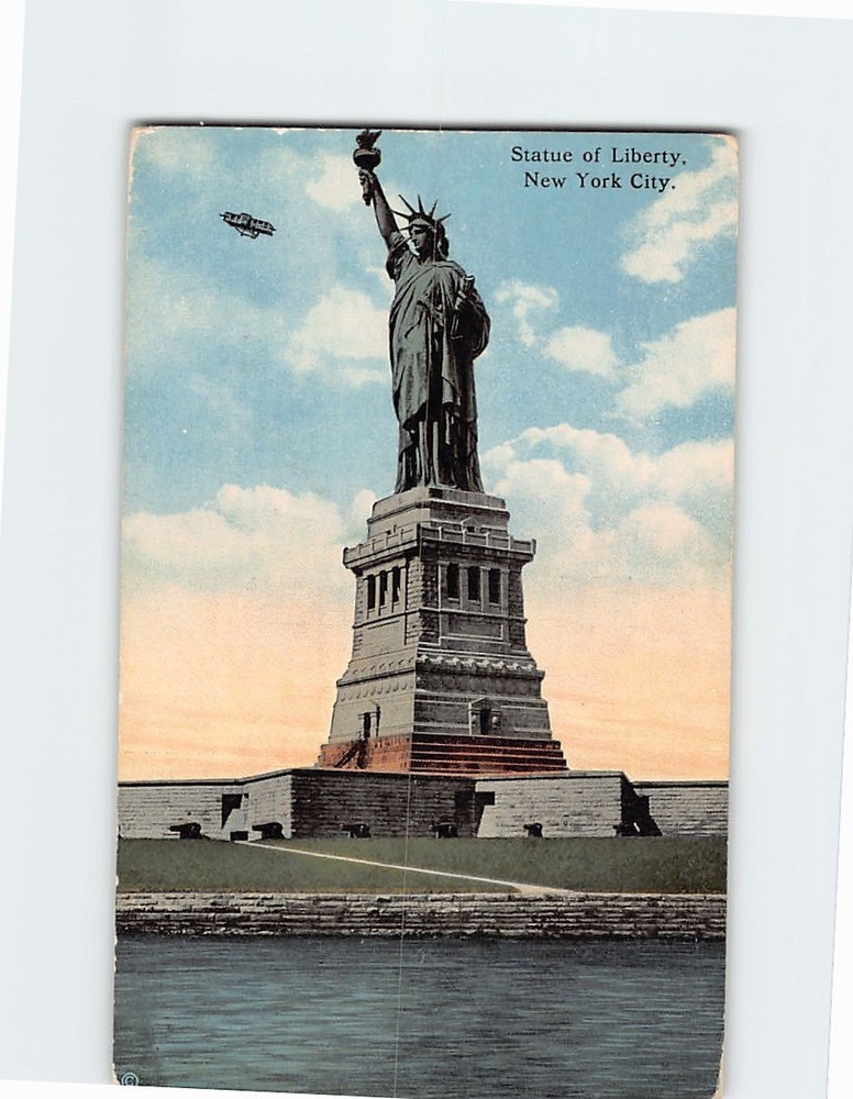 Statue of Liberty New York USA vintage postcard