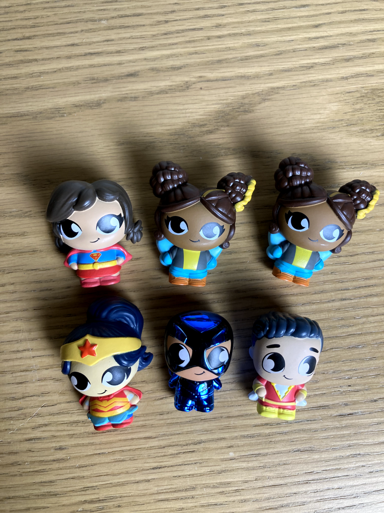 Lot of 6 DC Comics Minis Micros 1.5