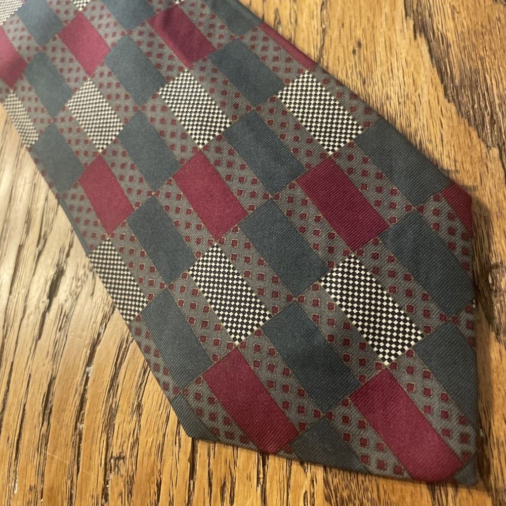 Vintage EUC Salvatore Valeriano Geometric Silk Tie Men’s Necktie Made In Italy