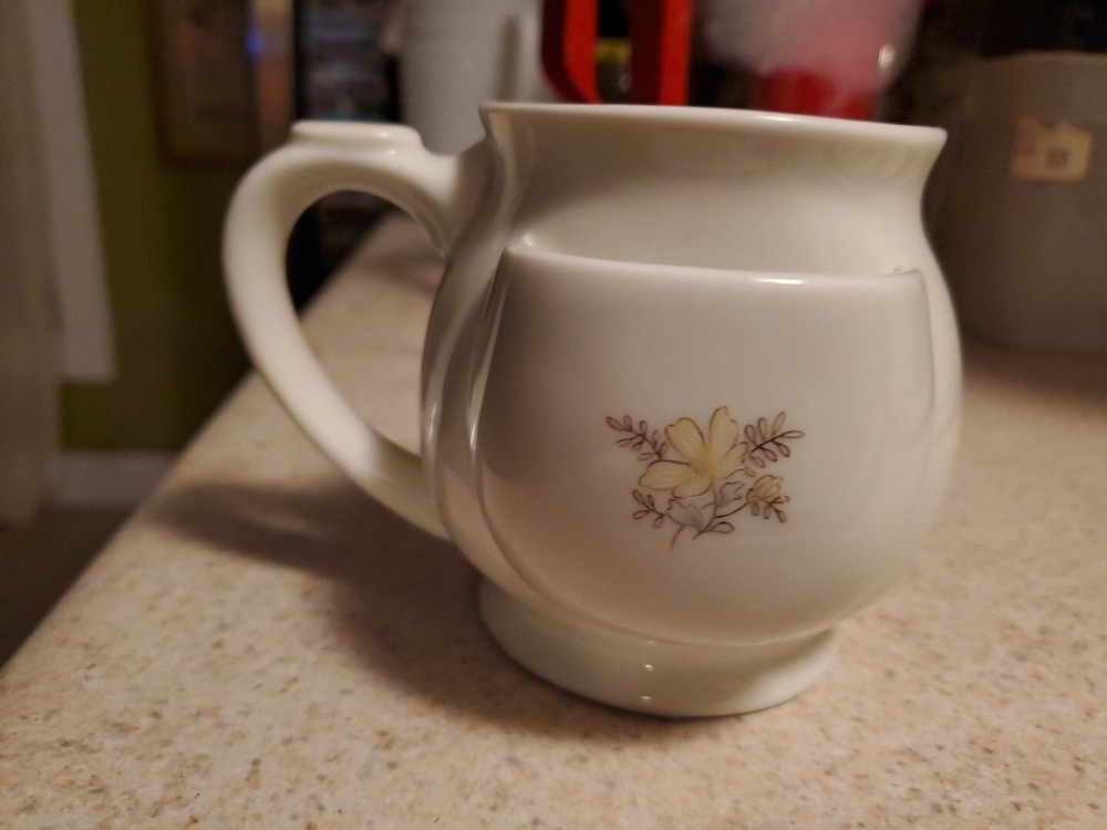 Vintage HUES N BLEWS Floral Footed Mug w/ Attached Tea Bag Holder 3