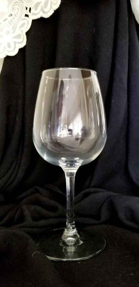 Clear Glass Wine Glasses Set of 4