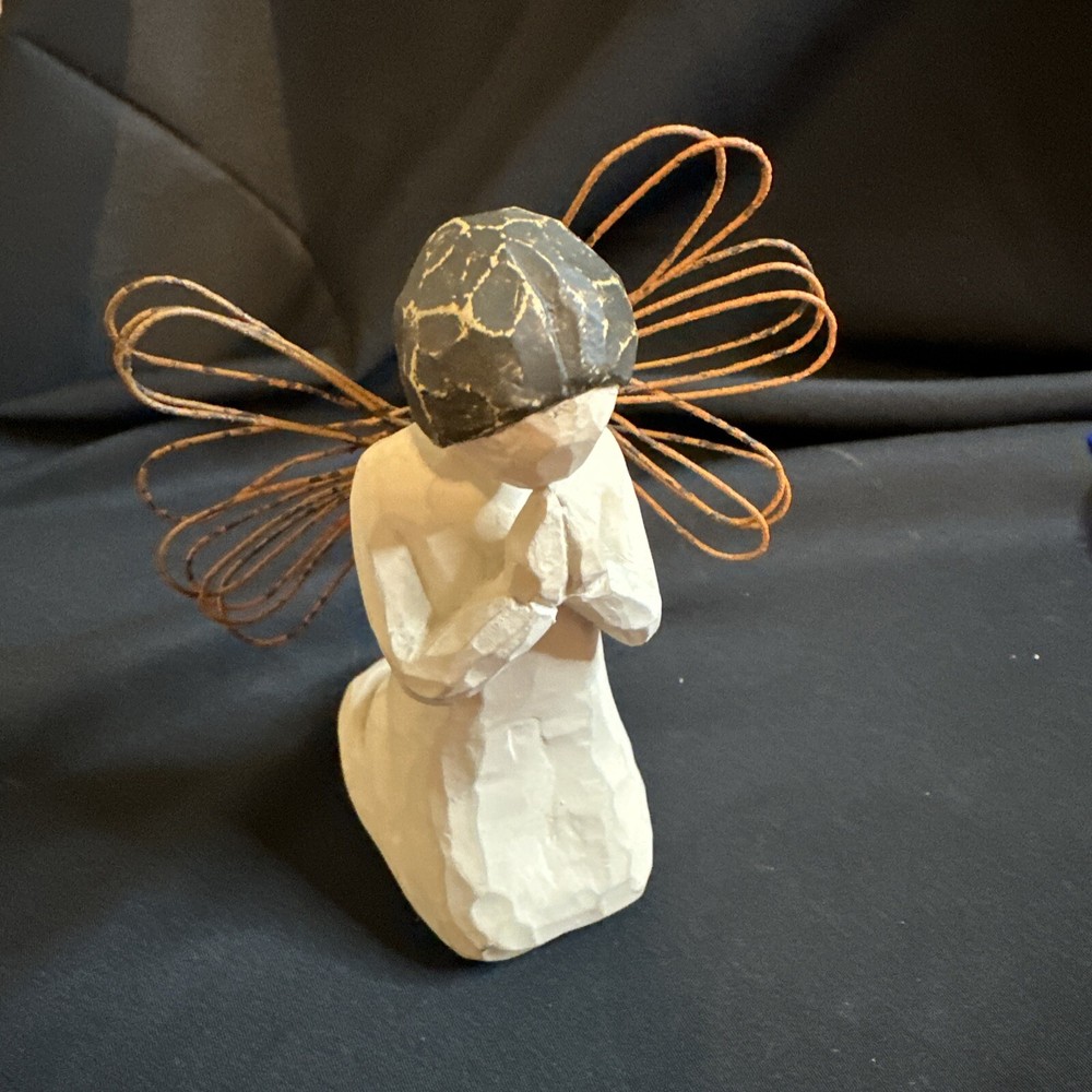 Willow Tree Angel of Prayer Figurine by Susan Lordi 2000 Demdaco