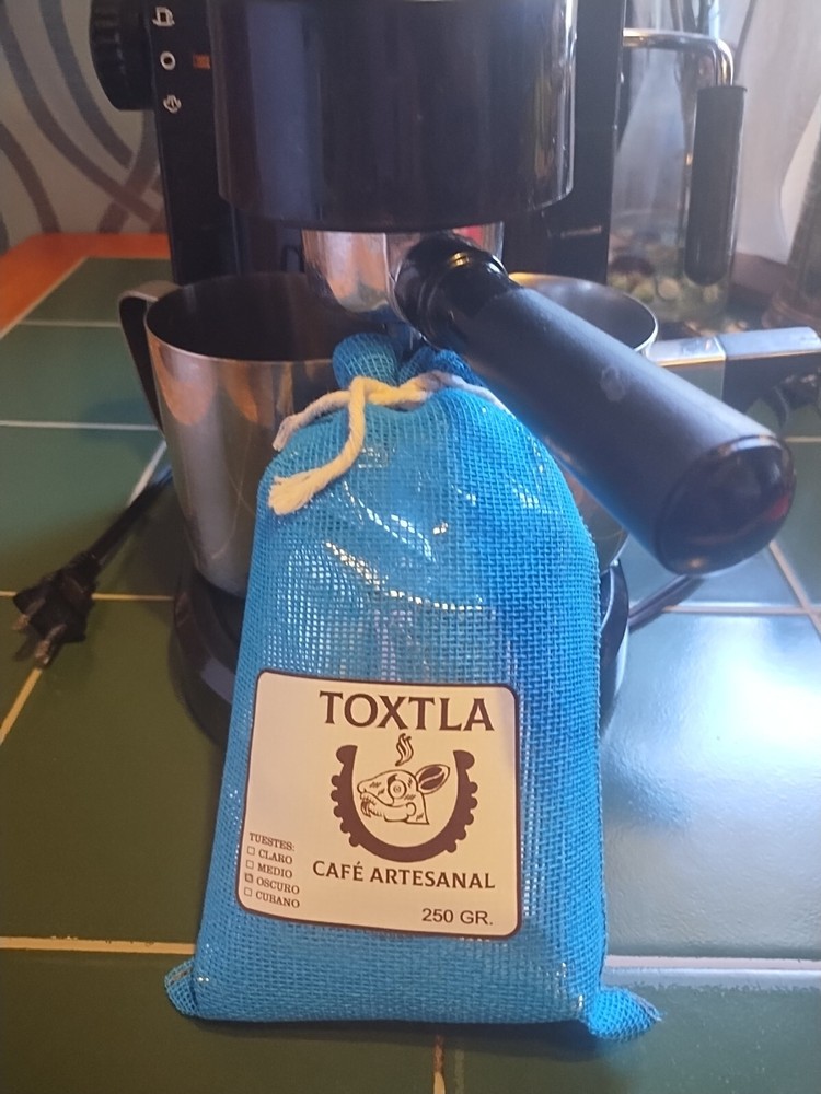 Mr. Coffee Expresso and Cappuccino Coffee Maker Model ECM91 black