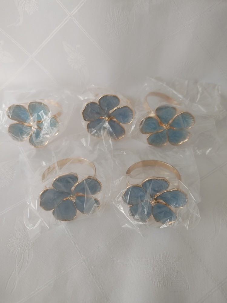 Metal Napkin Rings. Set Of 5
