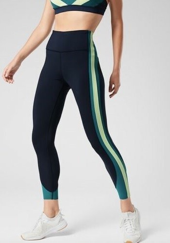 Athleta Crunch Colorblock 7/8 Tight in SuperSonic Navy size XS